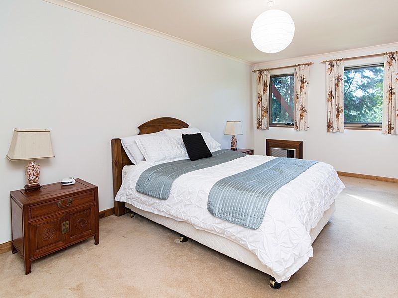 88 Rangeview Drive, Carey Gully SA 5144