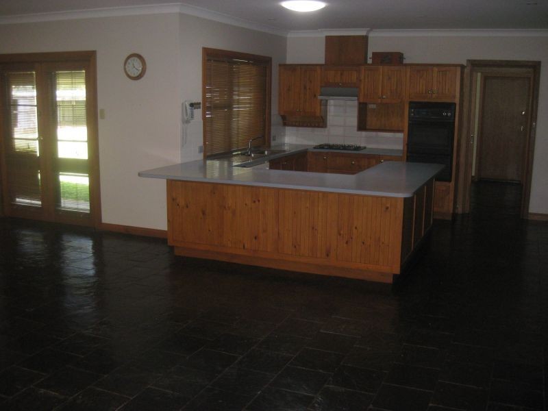 28 Boomerang Road, Meadows SA 5201