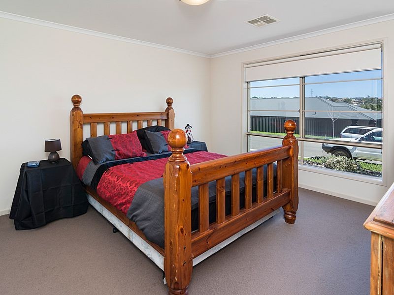 11 Parker Road, Mount Barker SA 5251