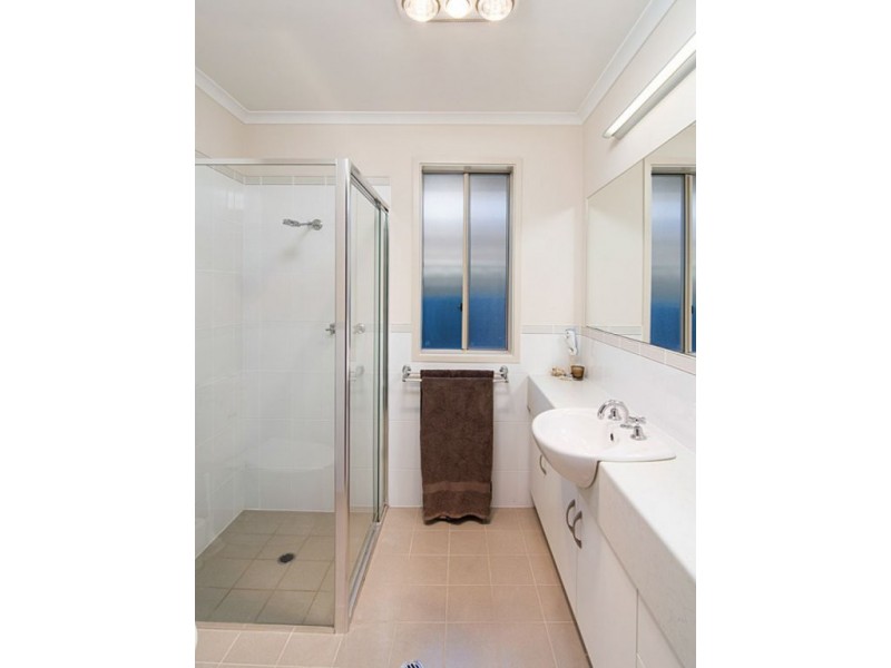 11 Parker Road, Mount Barker SA 5251