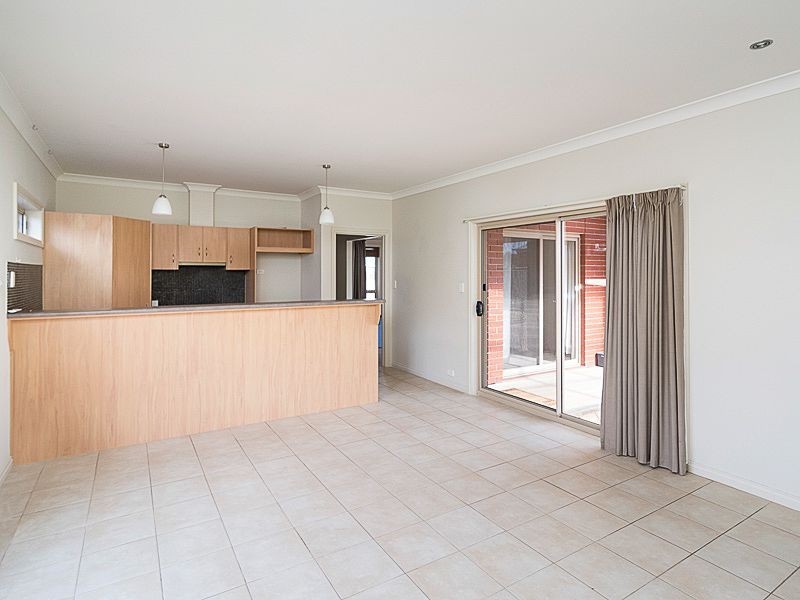 2/11 Princes Highway, Nairne SA 5252