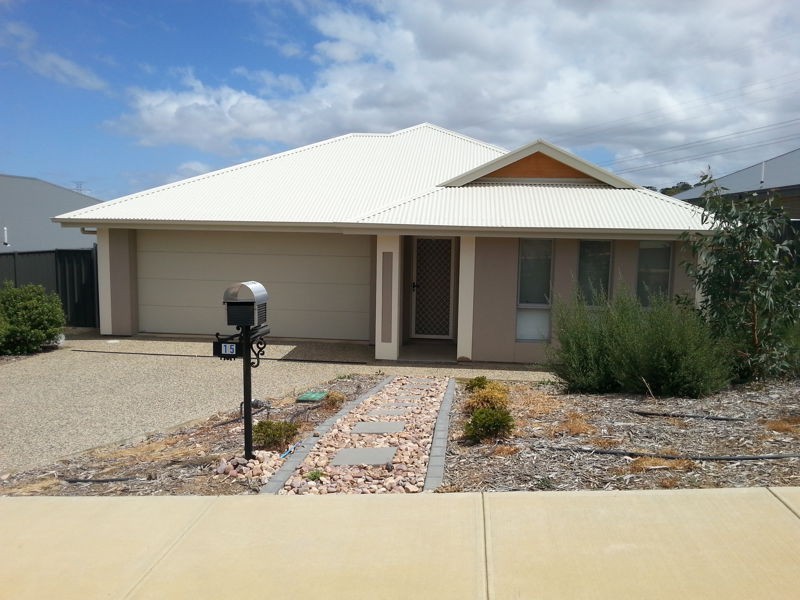 15 Saunders Close, Mount Barker SA 5251