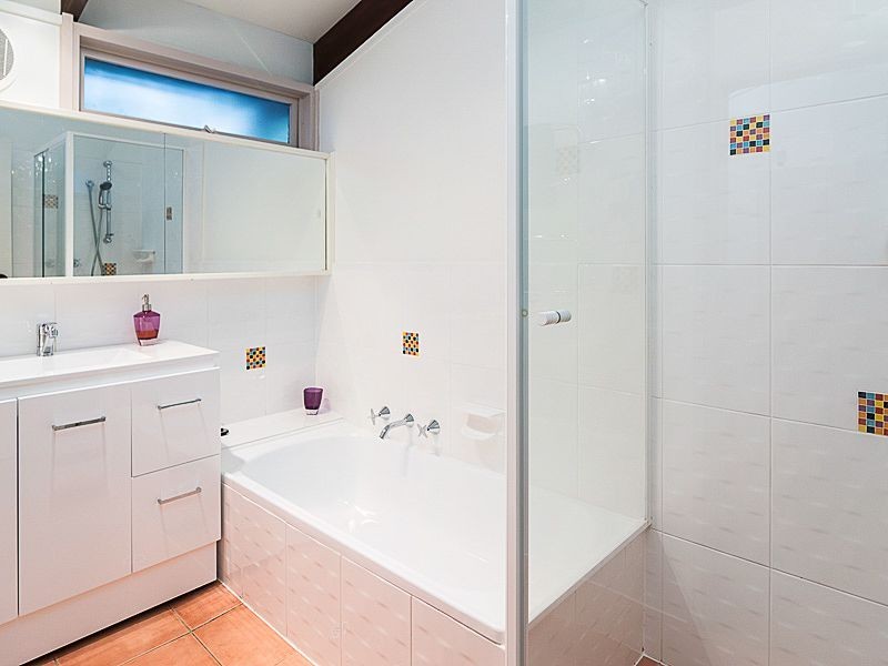 6 Collins Road, Uraidla SA 5142