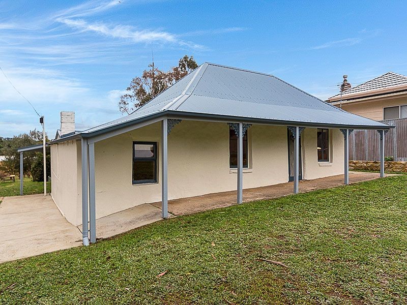 7 Parish Hill Road, Uraidla SA 5142