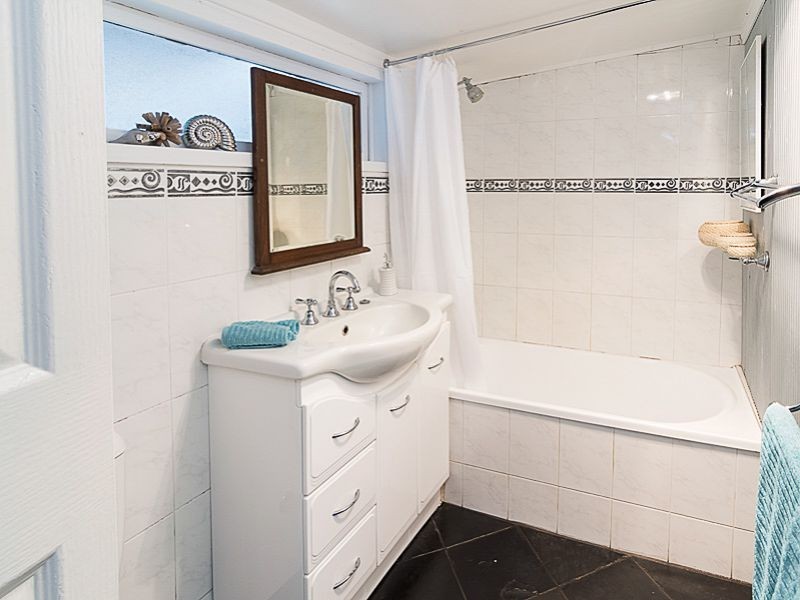 7 Parish Hill Road, Uraidla SA 5142