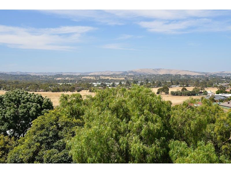 32 Clive Avenue, Encounter Bay SA 5211