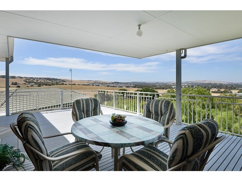 32 Clive Avenue, Encounter Bay SA 5211