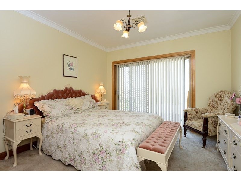 32 Clive Avenue, Encounter Bay SA 5211