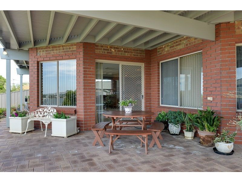 32 Clive Avenue, Encounter Bay SA 5211