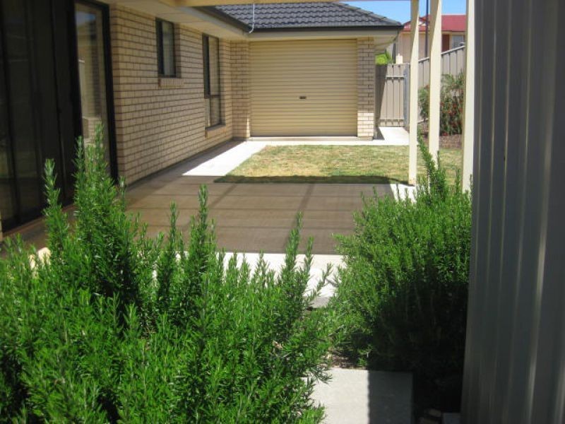 12 Melville Street, Mount Barker SA 5251