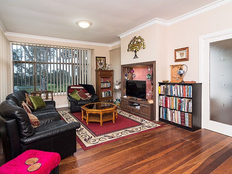 12 Kondoparinga Road, Meadows SA 5201