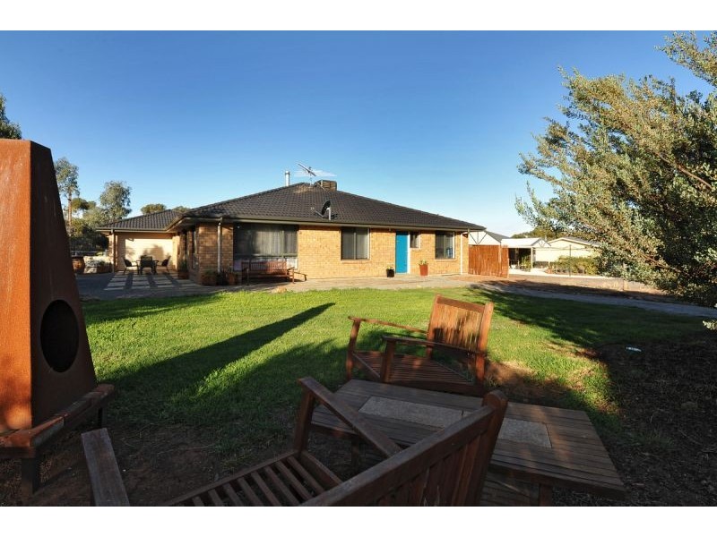 27 Nursery Road, Kanmantoo SA 5252