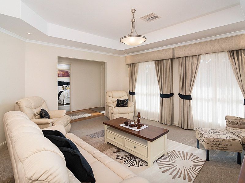 14 Fairweather Drive, Strathalbyn SA 5255