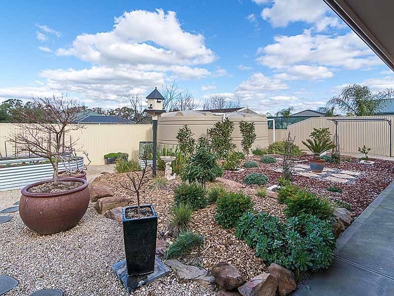 14 Fairweather Drive, Strathalbyn SA 5255