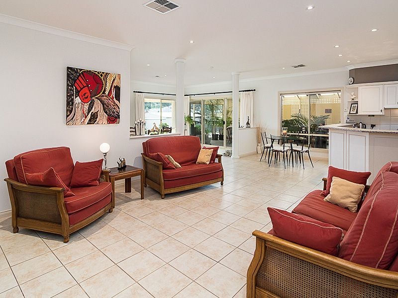 67 Burnbank Way, Mount Barker SA 5251