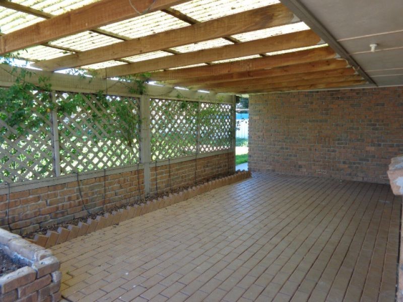 17 Berry Smith Drive, Strathalbyn SA 5255