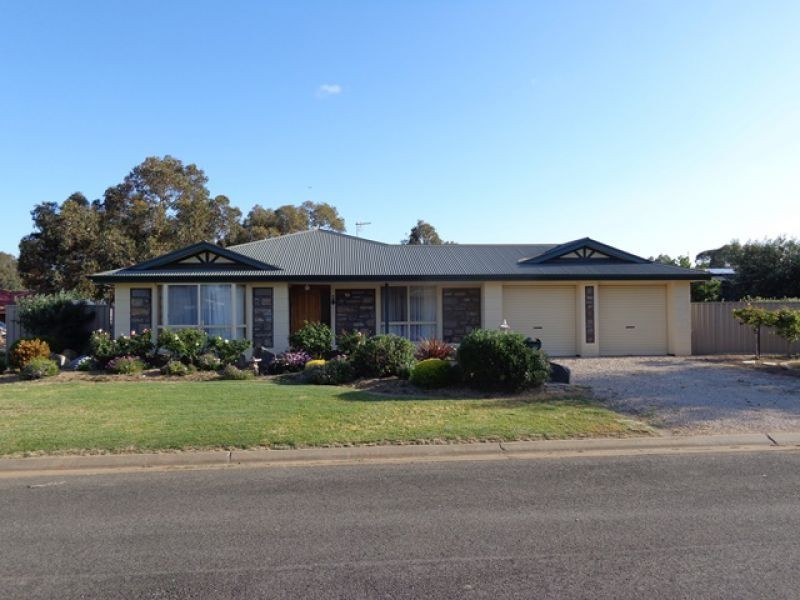 10 Garwood Avenue, Strathalbyn SA 5255