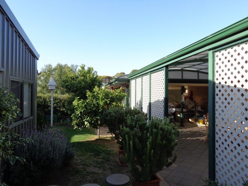 10 Garwood Avenue, Strathalbyn SA 5255