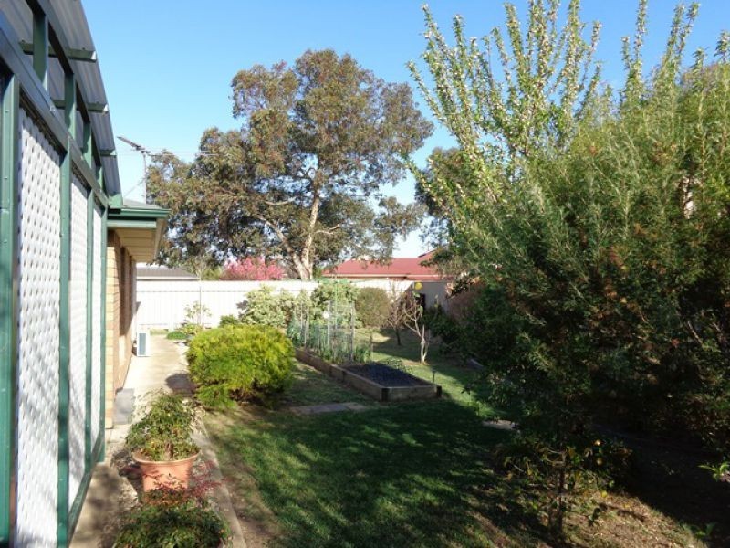 10 Garwood Avenue, Strathalbyn SA 5255