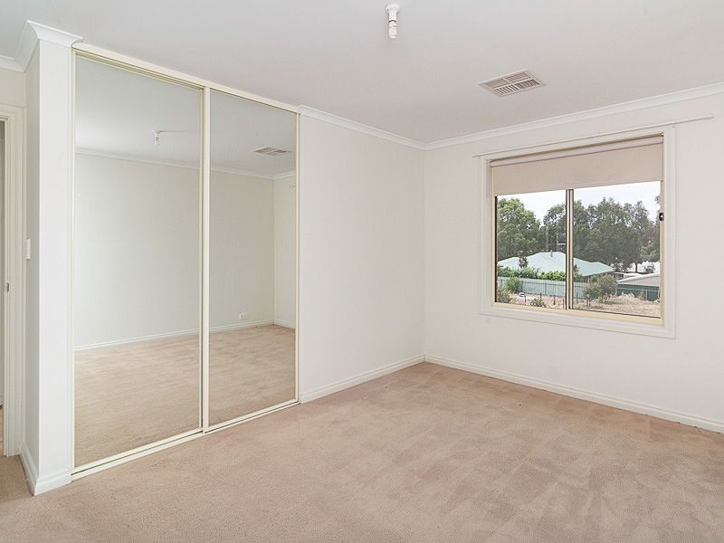 11 Young Road (via Renfrey Road), Kanmantoo SA 5252