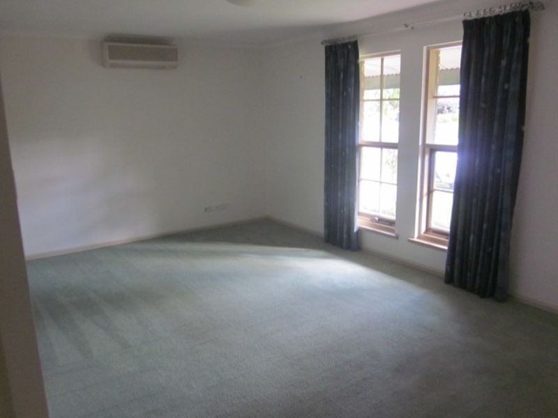 2/2 Boomer Court, Littlehampton SA 5250