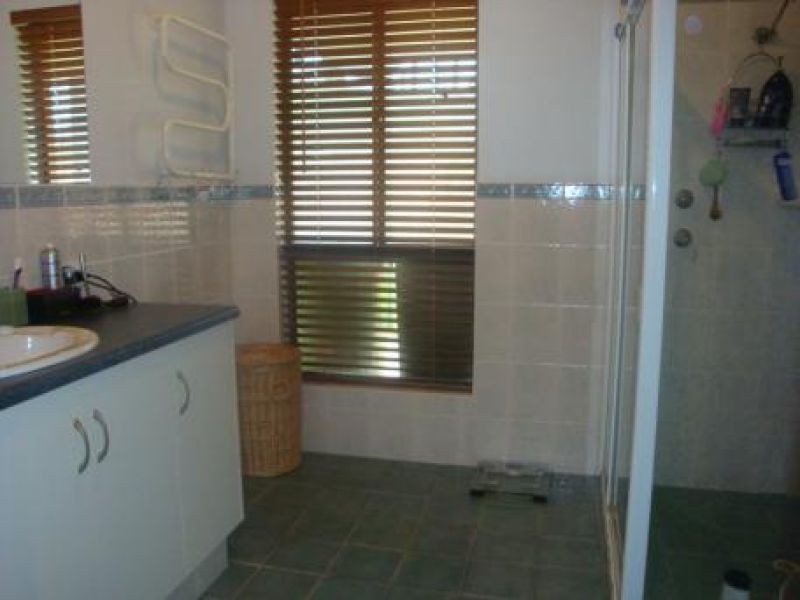 135 Burnbank Way, Mount Barker SA 5251