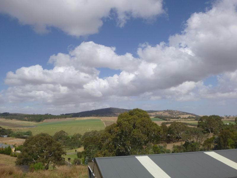 135 Burnbank Way, Mount Barker SA 5251