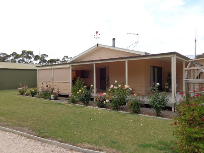 27 Angas Plains Drive, Belvidere SA 5255