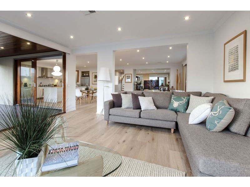 7 Bluestone Drive, Mount Barker SA 5251