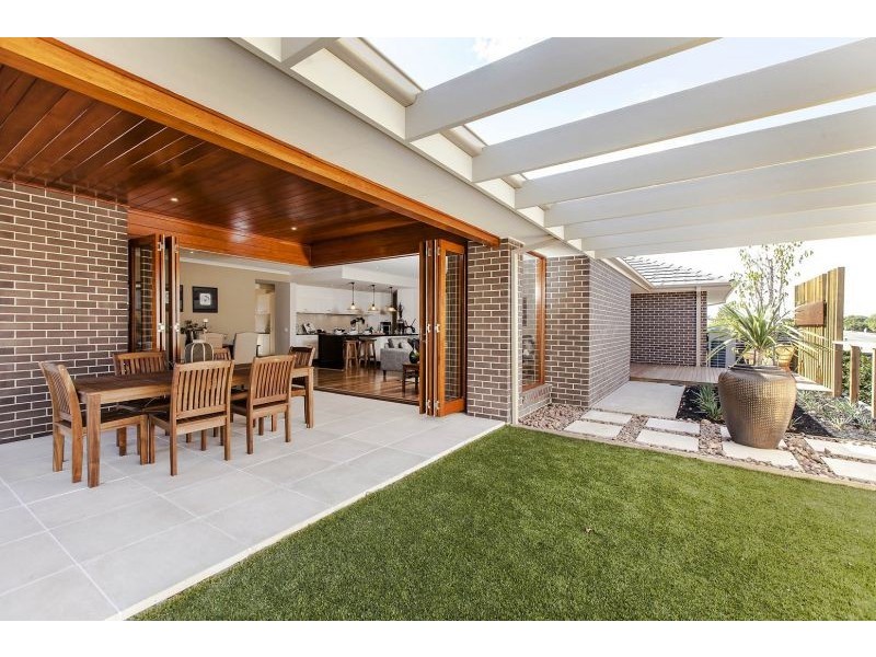 11 Bluestone Drive, Mount Barker SA 5251