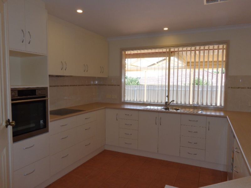 38 Sinclair Street, Hayborough SA 5211