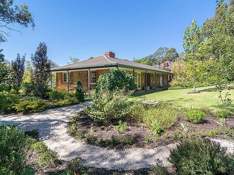 3A Barbara Crescent, Coromandel Valley SA 5051