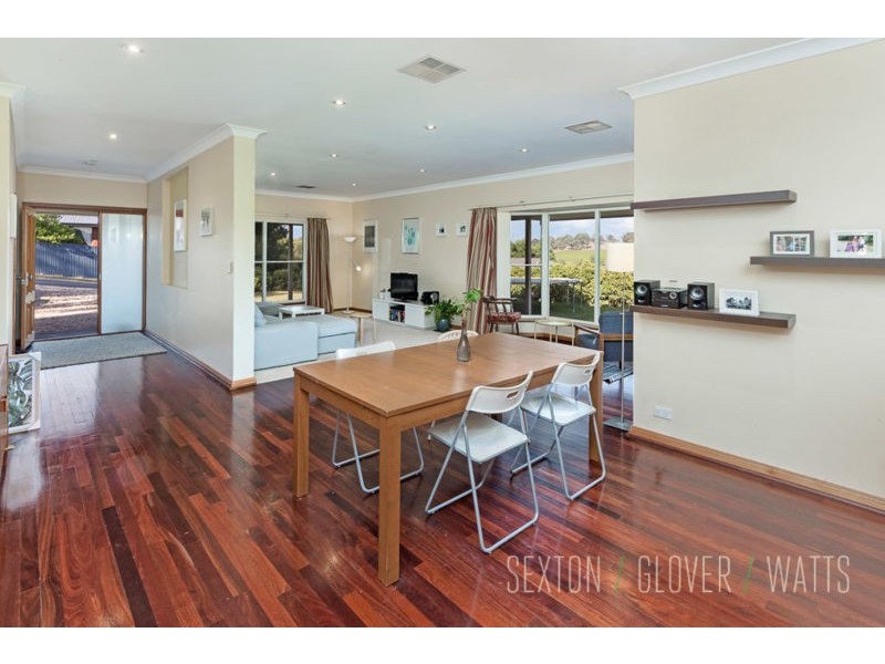 1 Taramore Close, Littlehampton SA 5250