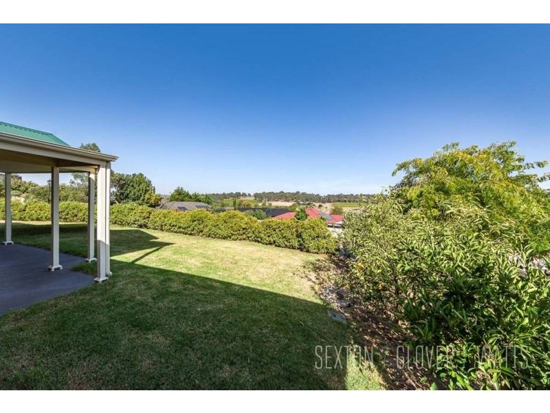 1 Taramore Close, Littlehampton SA 5250
