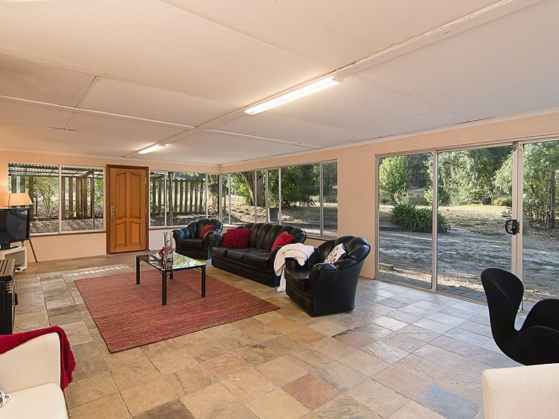 158 Gum Flat Road, Carey Gully SA 5144