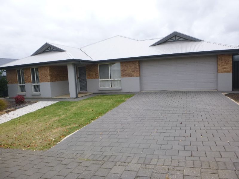 10 Bradford Street, Mount Barker SA 5251