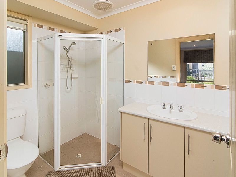 83 Barton Circuit, Mount Barker SA 5251