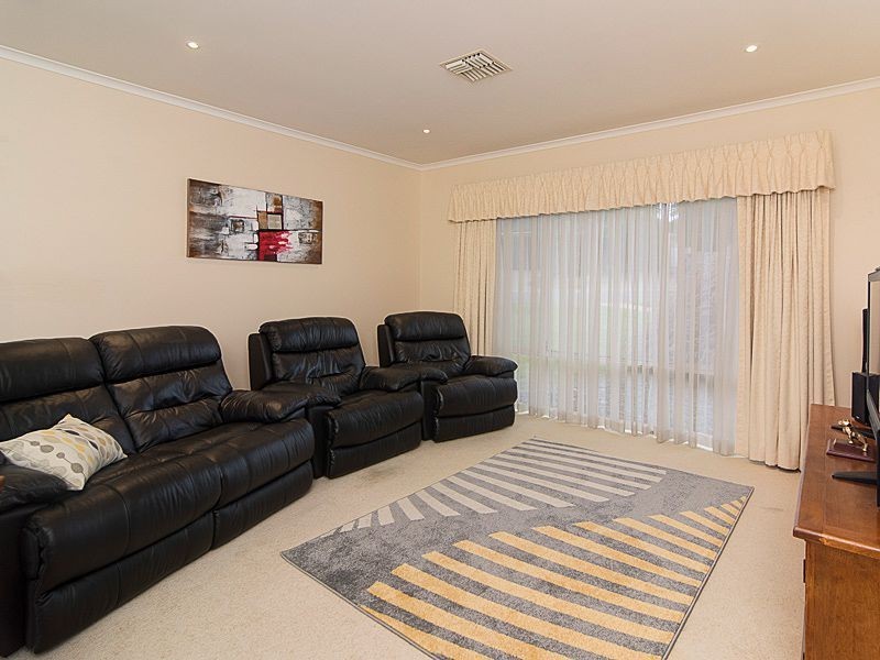 28 Riverglen Drive, Murray Bridge SA 5253