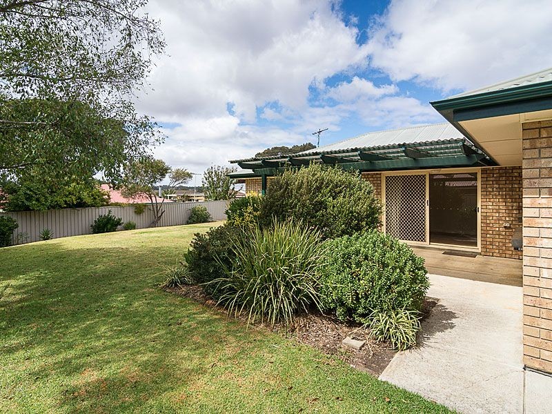 4 Boronia Court, Mount Barker SA 5251