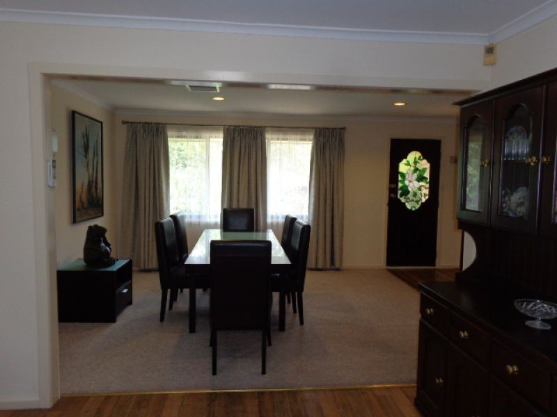 8 Alberg Avenue, Mount Barker SA 5251