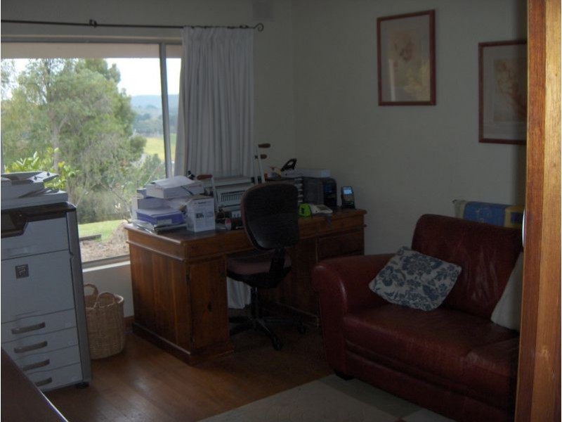 223 Rangeview Drive, Carey Gully SA 5144