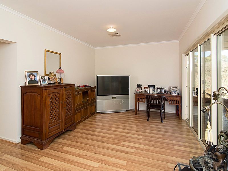 45 Sims Road, Mount Barker SA 5251