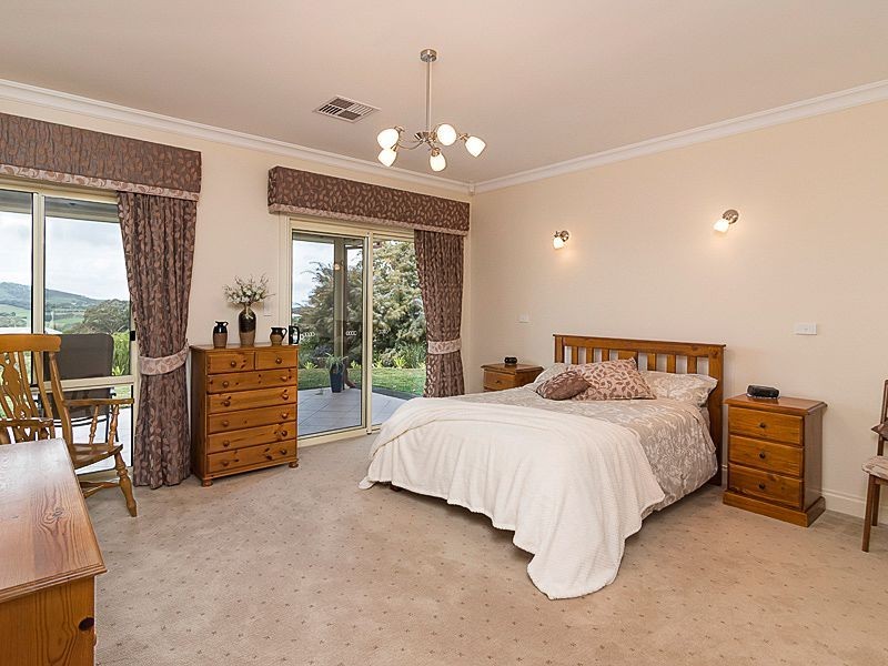 39 Yaktanga Way, Mount Barker SA 5251