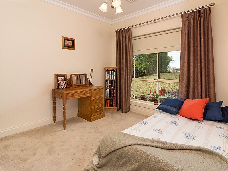 39 Yaktanga Way, Mount Barker SA 5251