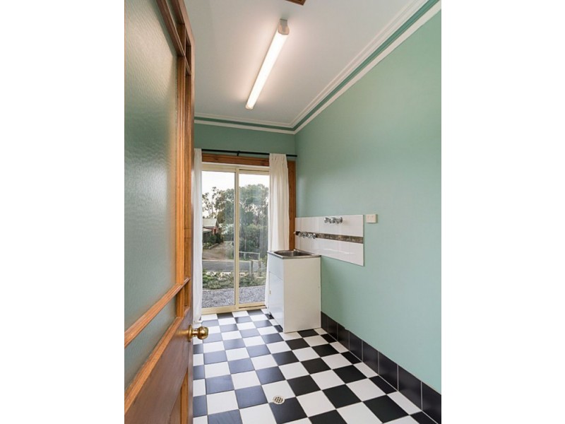 9 Topar Road, Kanmantoo SA 5252