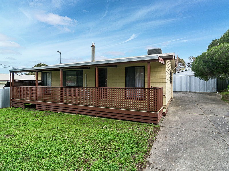 20 Deykin Street, Goolwa Beach SA 5214