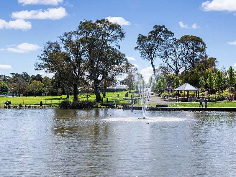 Shetland Court Lts 1 – 6 & Lt 18 & 19 / 121 North Road, Nairne SA 5252