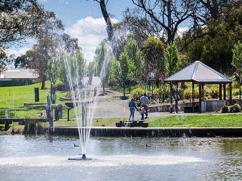 Shetland Court Lts 1 – 6 & Lt 18 & 19 / 121 North Road, Nairne SA 5252