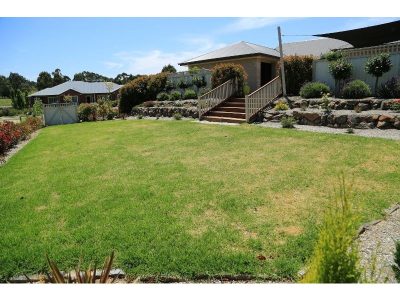 4 Tara Court, Littlehampton SA 5250