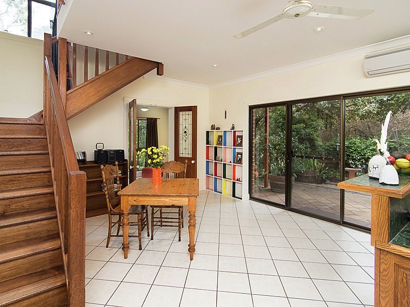 10 Elborough Avenue, Uraidla SA 5142